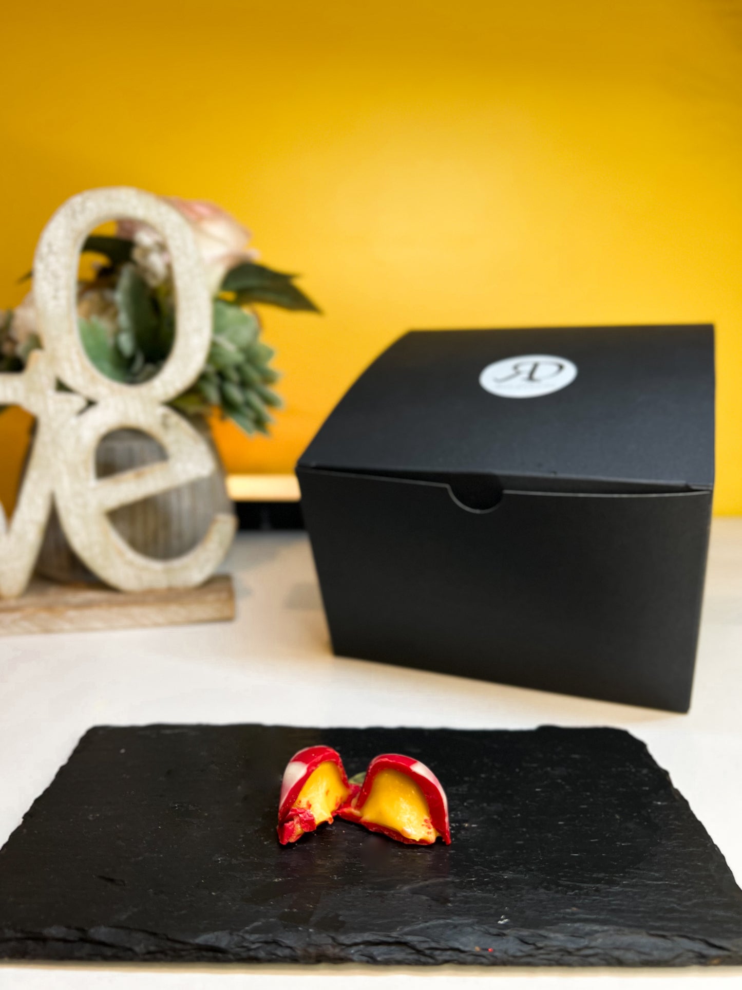 Chocolate Hands with Heart Bonbons