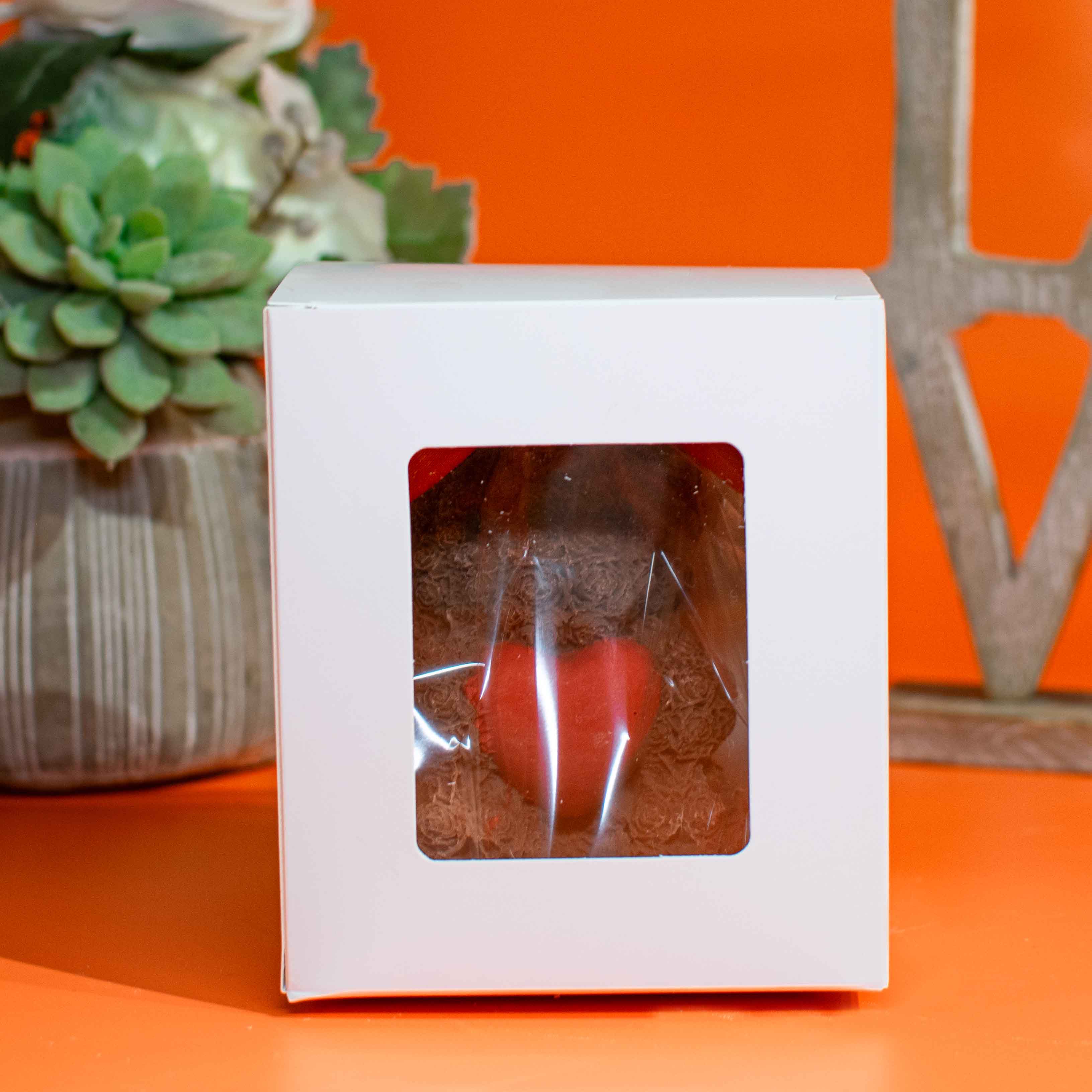 Rose Love: Special Edition Belgian Milk Chocolate Bear